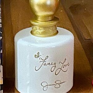 Jessica Simpson Fancy Love White and Gold Bottle